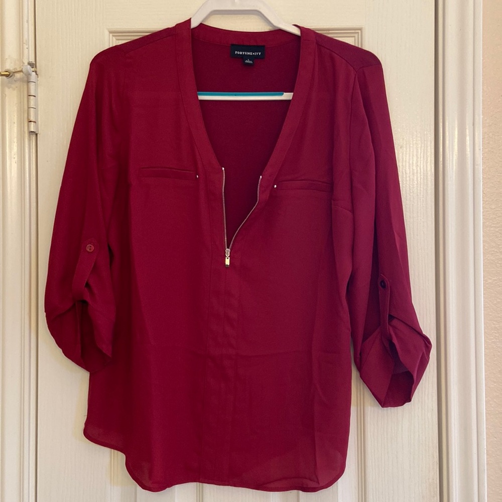 Fortune & Ivy mid- sleeve burgundy blouse.